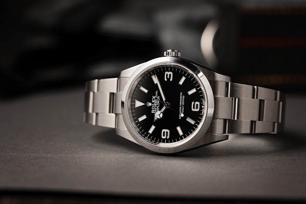 The Case and Bracelet: Comfort and Durability