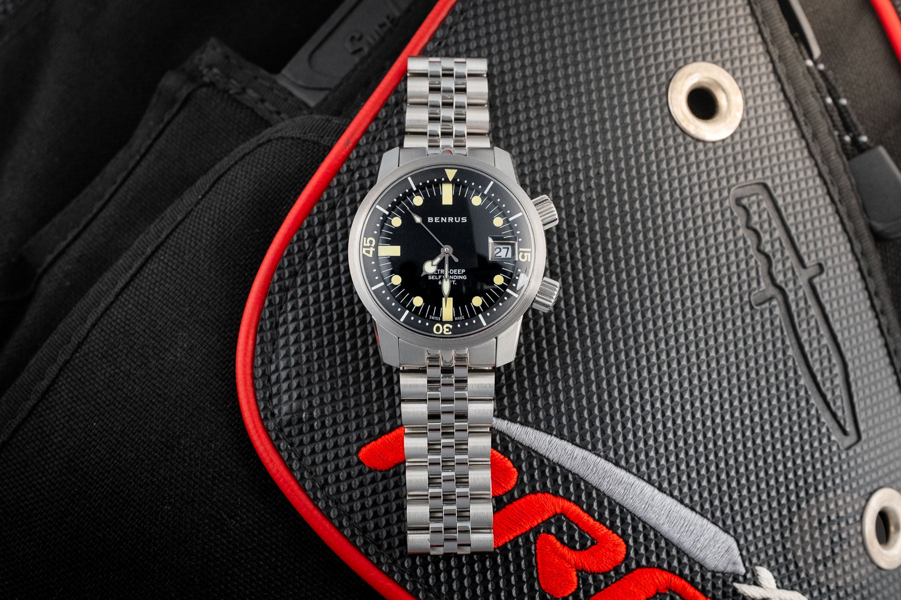 Benrus Ultra-Deep flat-lay, straight on